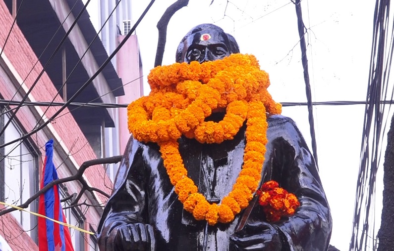 आजदेखि शहीद सप्ताह शुरु : पहिलो दिन शुक्रराज शास्त्रीको शालिकमा माल्यार्पण