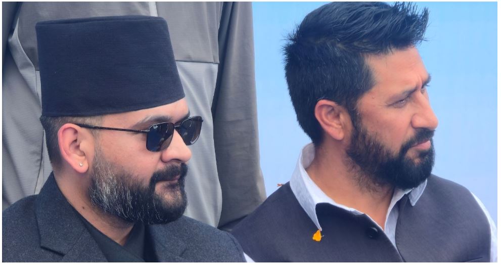 ‘दुई तिहाइ दिनुस्, देश बदल्छौं’ : रवि-बालेन