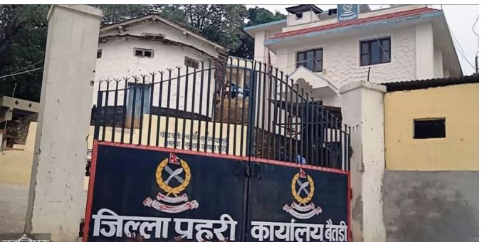 बैतडीमा १०८६ इजाजत प्राप्त हतियार, ३८६ बन्दुक मात्रै प्रशासनमा बुझाइयो