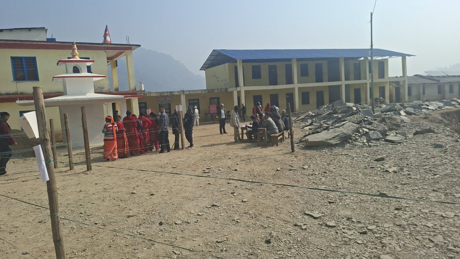 बैतडीमा दिउँसो २ बजेसम्म ४८ हजारभन्दा बढी मत खस्यो