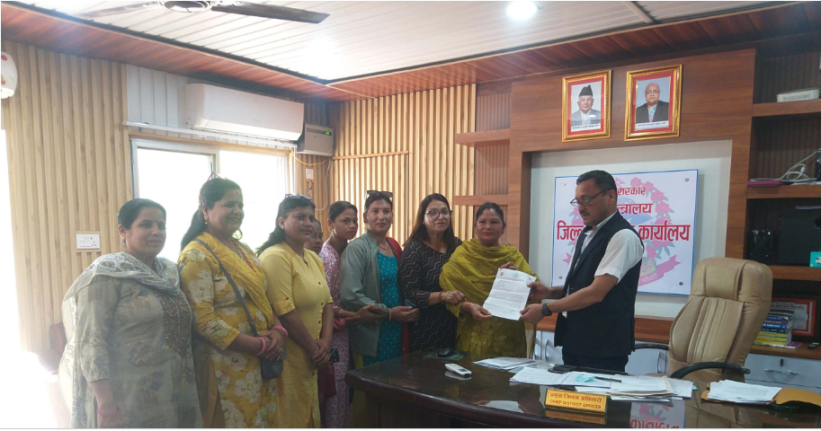 इनिशा विक हत्या प्रकरण, दोषीलाई कडा कारबाहीको माग गर्दै नेपाल महिला संघ कैलालीद्वारा ज्ञापन पत्र