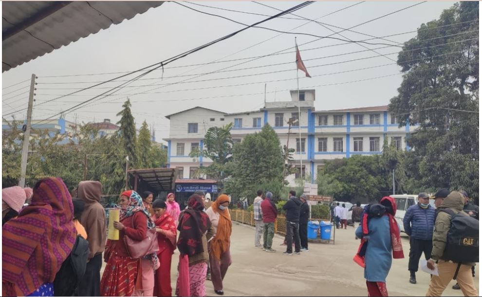 कैलालीको स्वास्थ्य सूचकांकमा प्रगति, संकटमा बिमा कार्यक्रम
