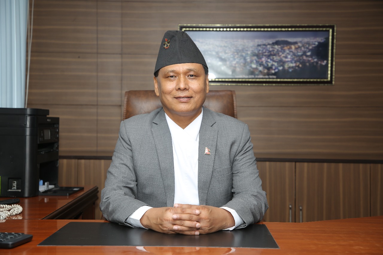 काठमाडौं ३ मा कुलमान अगाडि, दोस्रोमा पाण्डे