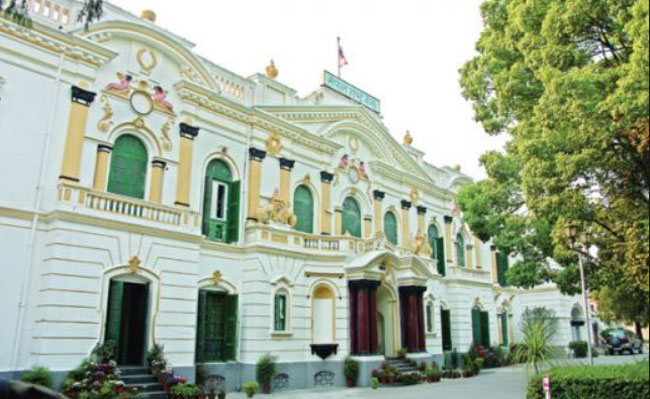 सार्वजनिक बिदाका दिन बैंकिङ सेवा उपलब्ध गराउन निर्देशन