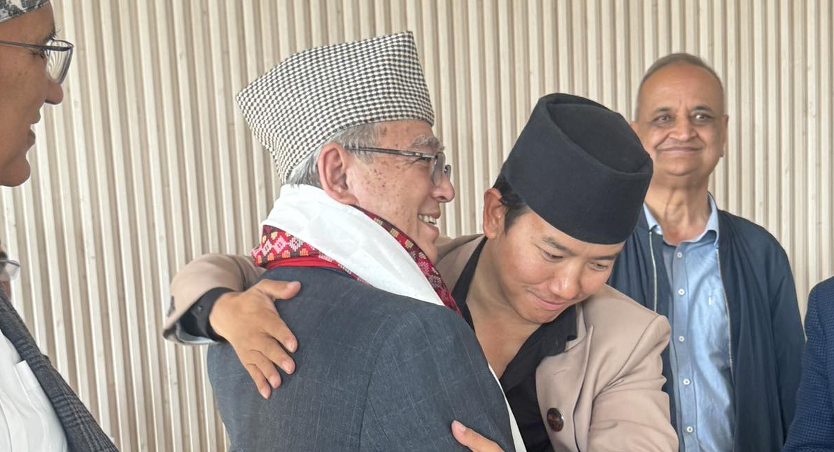 एमाले संसदीय दलको नेतामा बादल