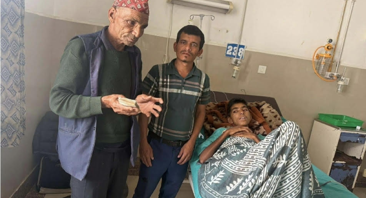 साउदीबाट जुट्यो बैतडीका क्यान्सर पीडित किशोरका लागि आर्थिक सहयोग