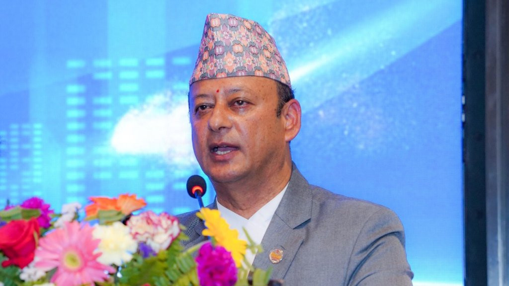 पूर्वमन्त्री खड्कासँग भेटियो एक अर्बमाथिको सम्पत्ति, धेरै सम्पत्तिको स्रोत खुलाउन सकेनन्