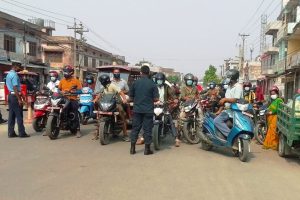 सुदूरपश्चिम प्रदेशमा दैनिक औसत सय सवारी साधन कारबाहीमा