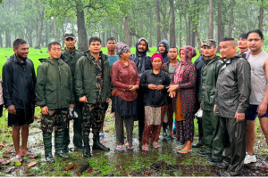 शुक्लाफाँटा निकुञ्जभित्र च्याउ टिप्न गएका ३ जना भेटिए